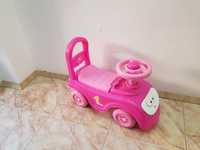 Детска кола за момиче