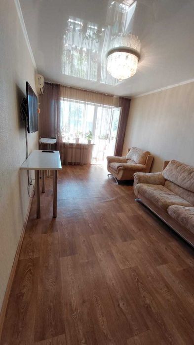 2х, Астана, 34/1, балкон остеклен, 45м2, 1968г.п., можно в ипотеку