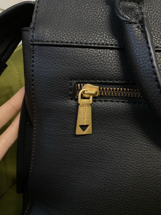 Geanta guess neagra