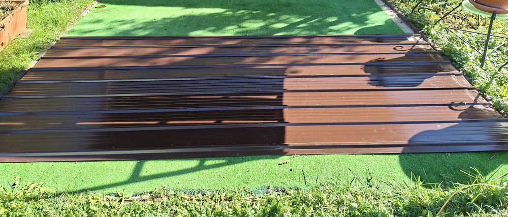 Tabla maro 2m/90 cm, sunt noi