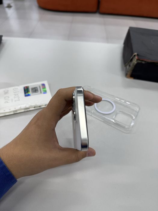 Iphone 16 pro max 256 gb  Silver