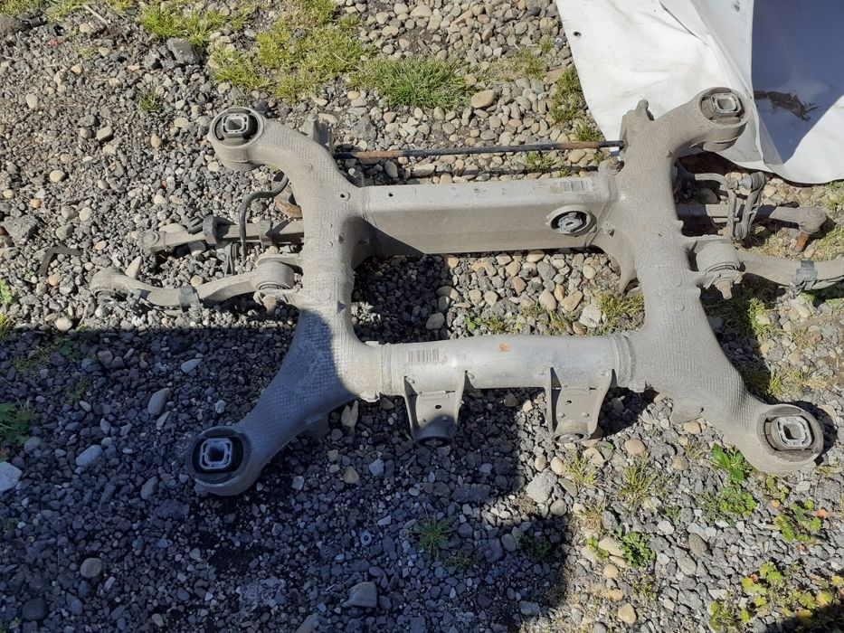 Punte spate bmw seria 5,F10,520d,DEZMEMBREZ BMW F10,F11