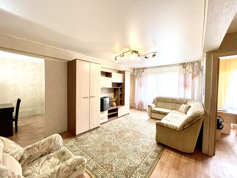 Продам 2х, переделана=на 3х -ул. Казахстан106- б. Пушкина/Рынок- 3этаж