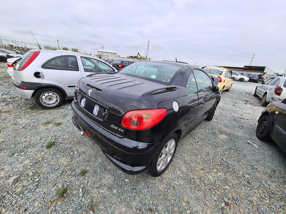 Dezmembram Peugeot 206