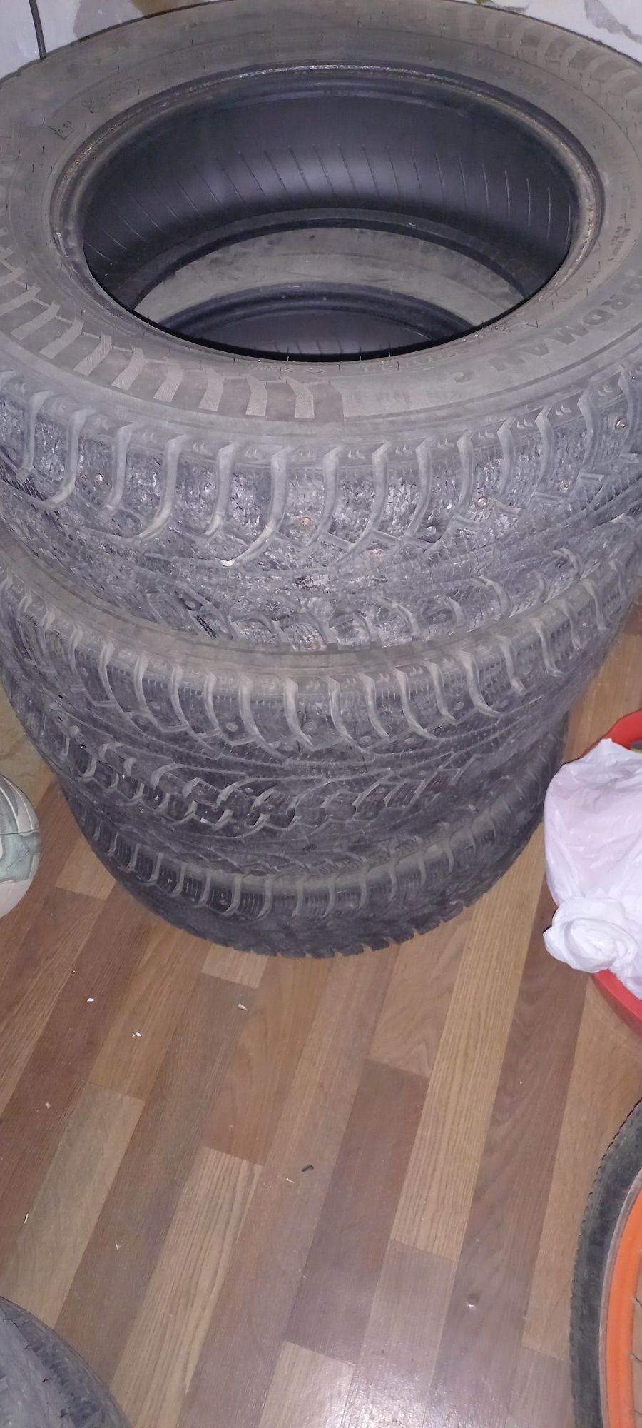 Зимние шины Nokian Nordman C