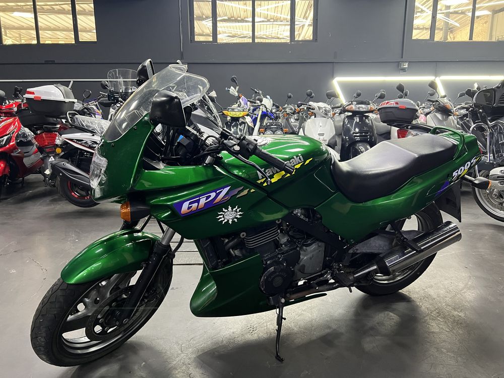 Мотоцикл Kawasaki GPZ500 в Хорошем Состоянии! Без пробега по РК!