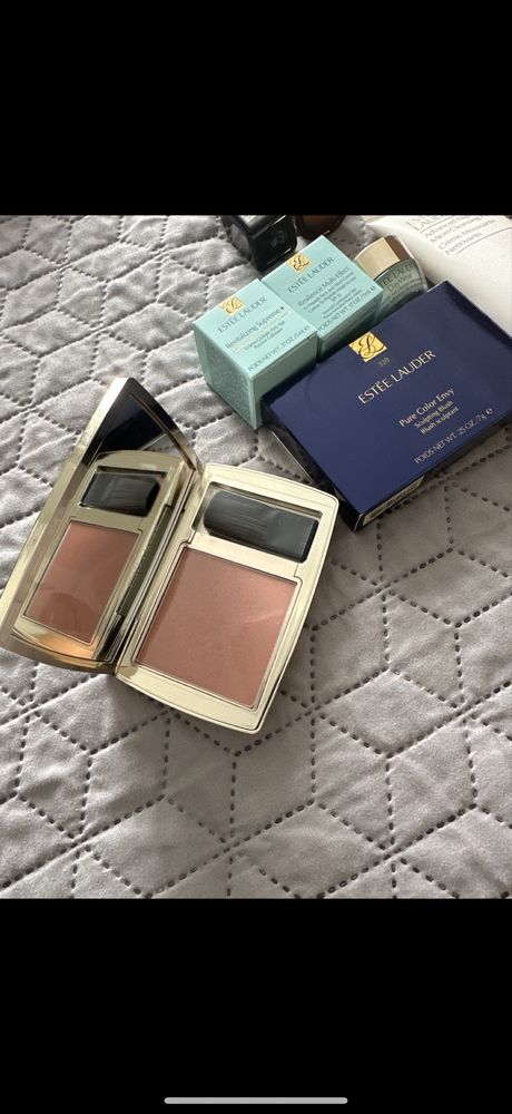 Молив за устни chanel , dior , YSL , спирала , chanel молив