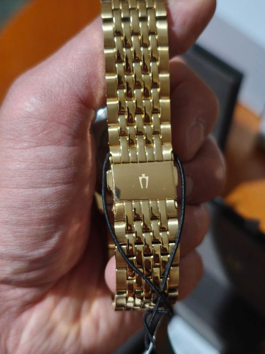 Нов автоматичен часовник Bulova -2бр