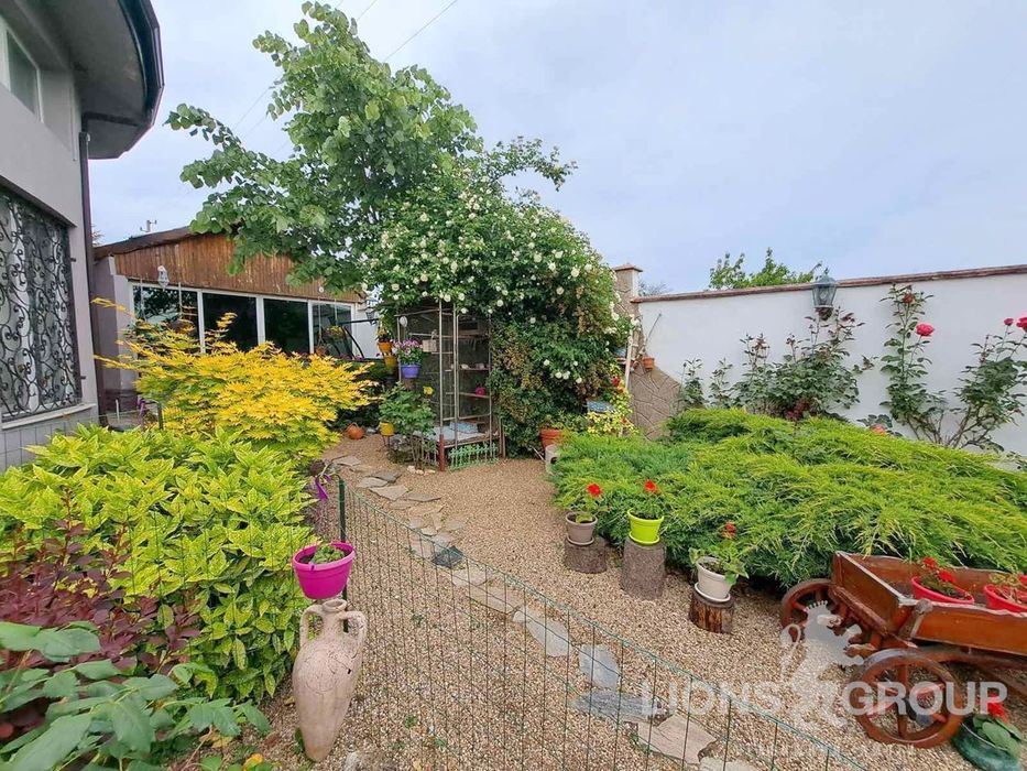 Къща в Варна, област-с.Осеново площ 245 цена 260000
