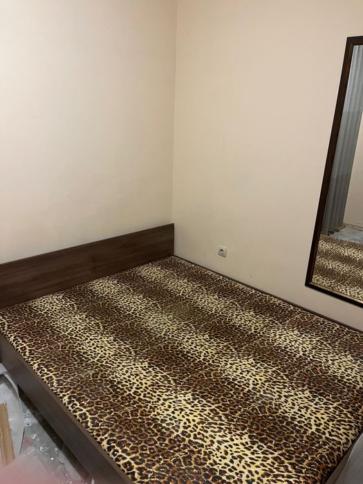 Спалня 160/200 рамка, табла и матрак