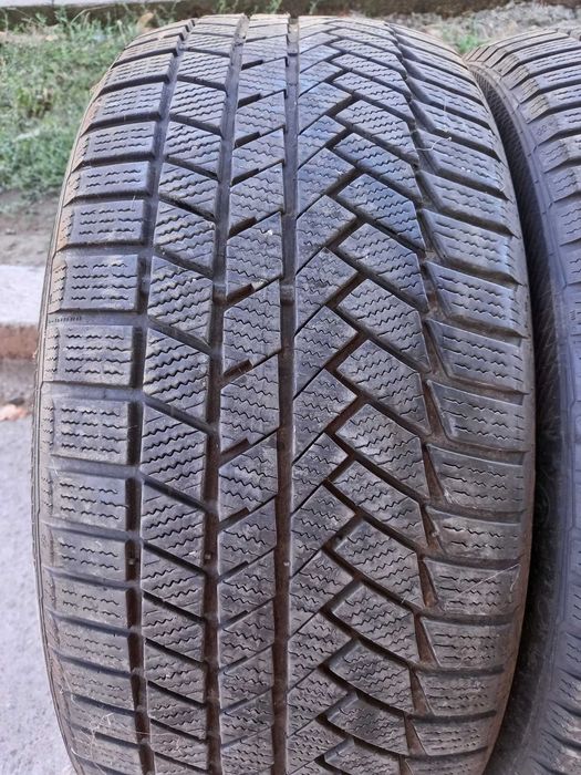 2 броя 275/45 R21 CONTINENTAL