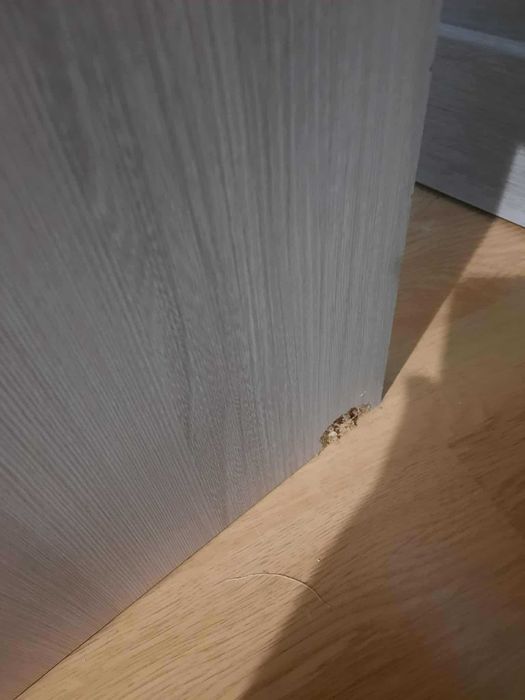 Birou de vanzare  45/100/80