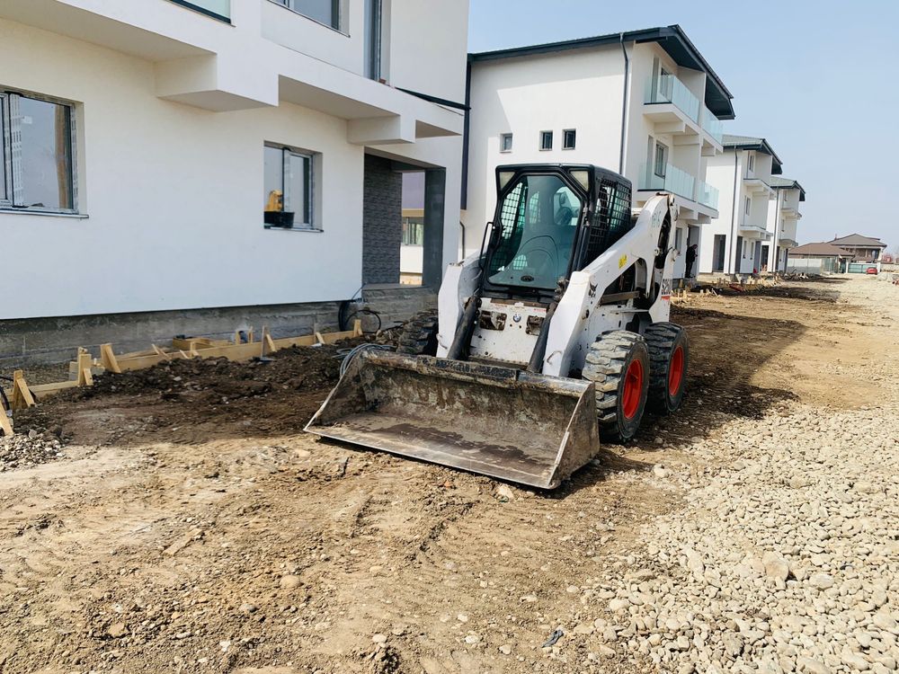 vand aduc pamant, nisip ,sort, piatra - car moloz , schele, paleti