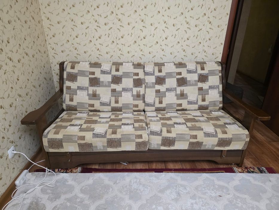 Диван сатылады.Келісім бар Диван сатылады 200000т Жағдайы өте жақсы