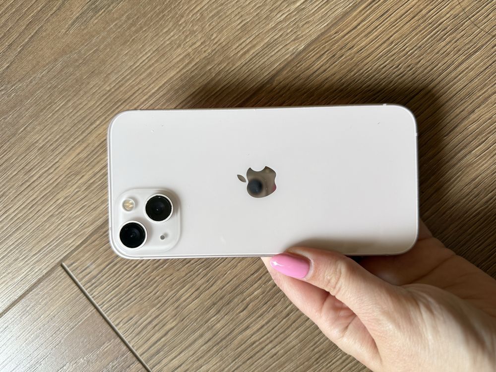 Iphone 13 - розов