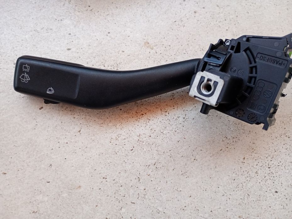 Maneta semnalizare Golf 5