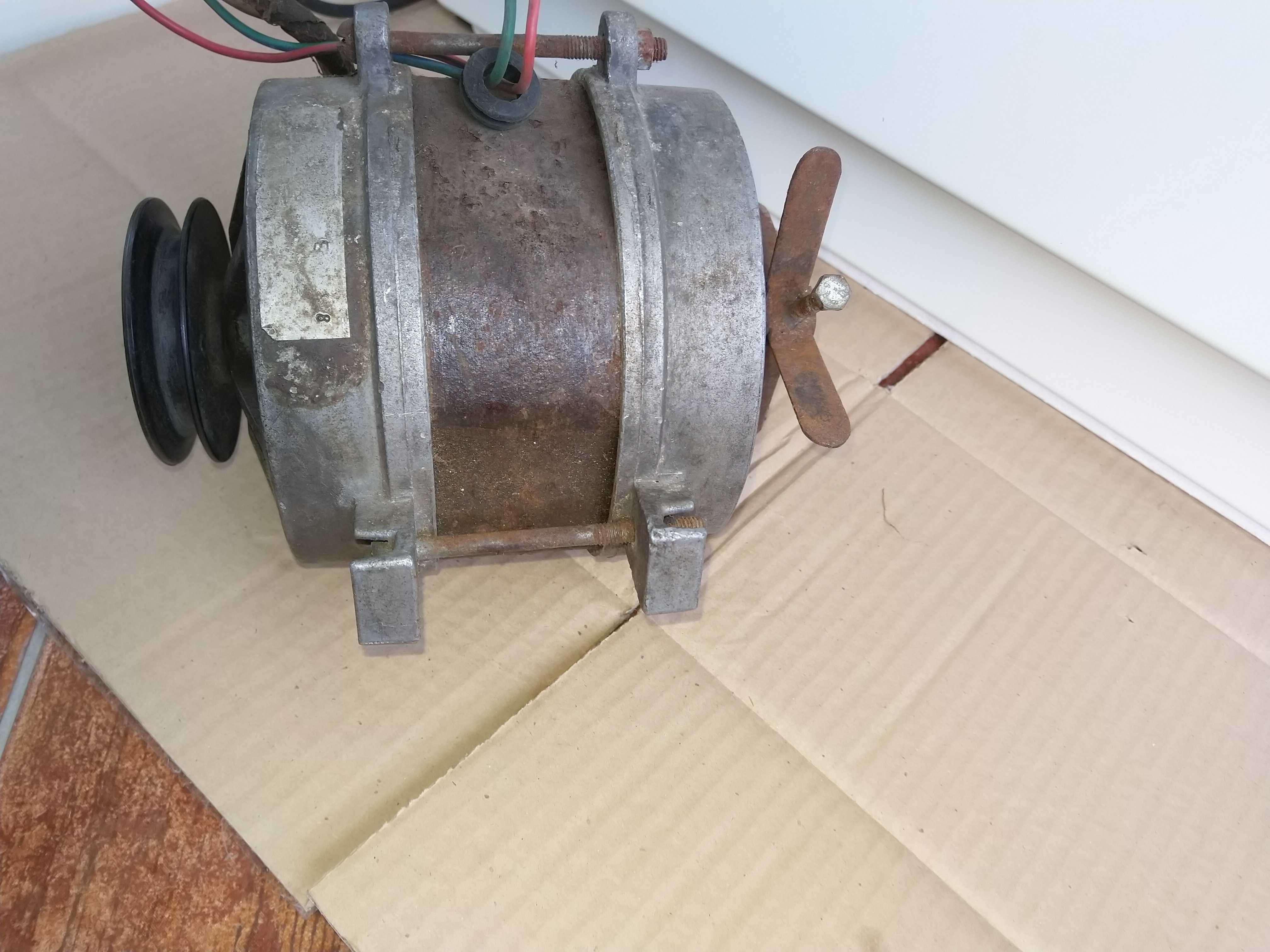 Motor foarte puternic, fără perii,pentru diferite întrebuințări.