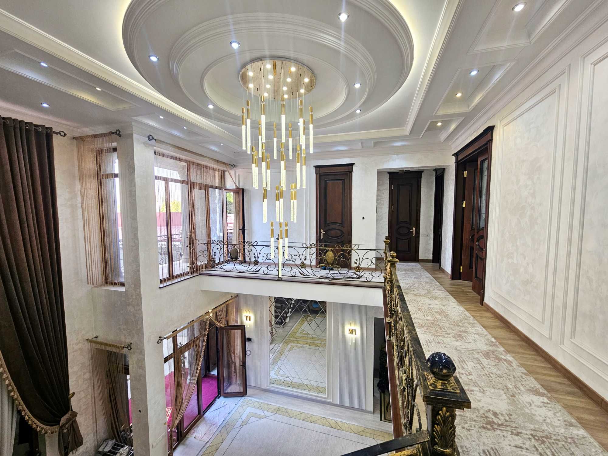 Ijaraga bino/uy: 2 qavat, 250 m², Ofis/Studio/Yashashga. Beruniy Metro