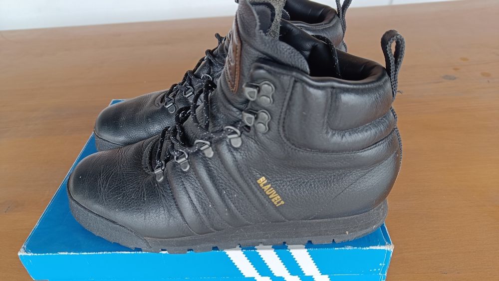 Ghete Adidas Blauvelt