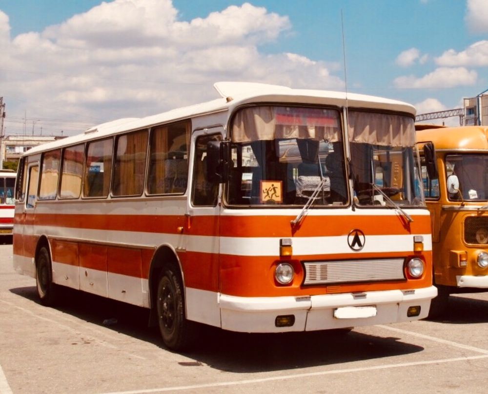 Ретро авто автобус ЛАЗ 695 советский СССР