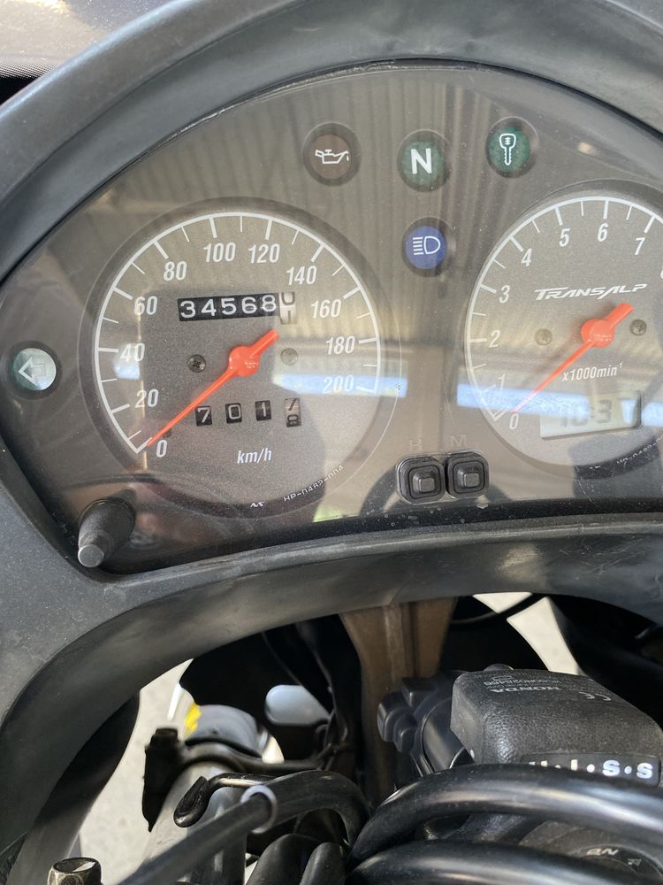 Honda transalp 650 2007