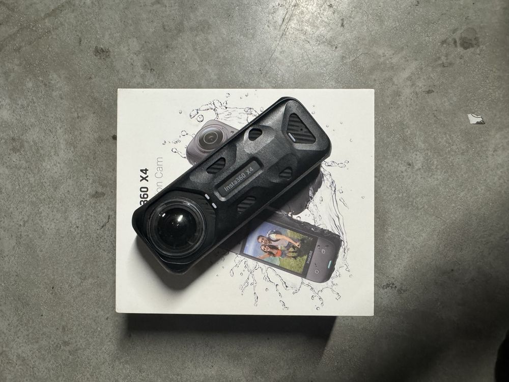Insta360 X4 360 - Garantie, Accesorii moto