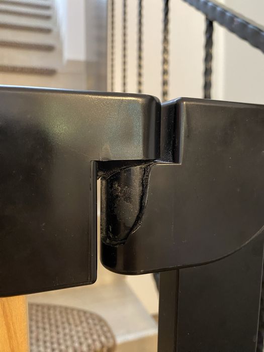 Poarta de siguranta pentru bebelusi