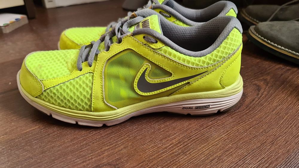 Adidași Nike running dual fusion 8 42.5 27 cm,ca noi fără nici un defe
