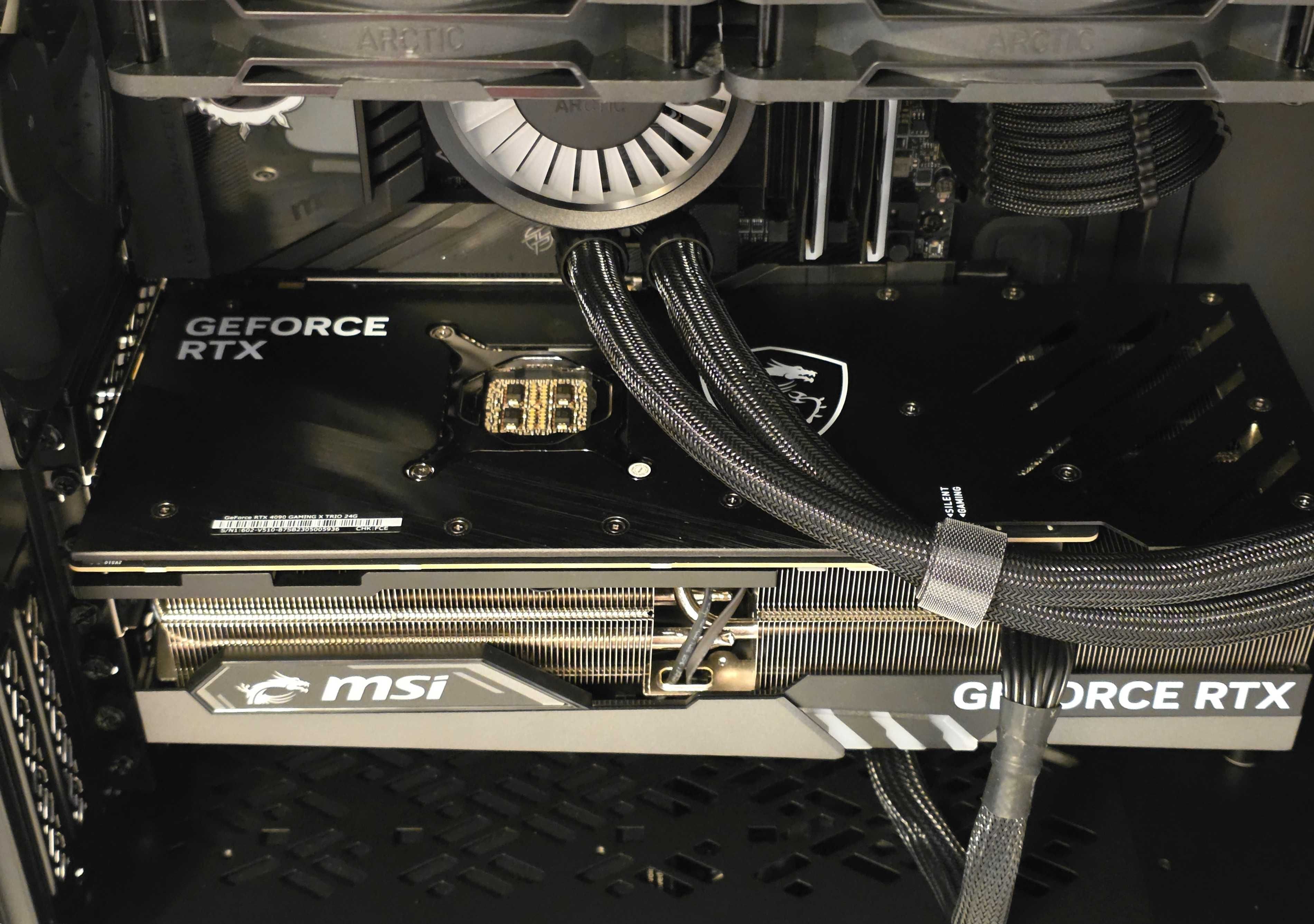 Продавам GeForce RTX 4090