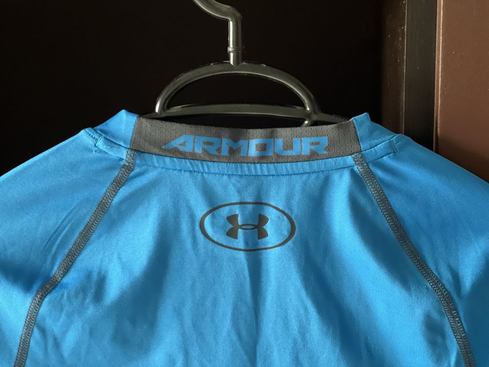 Дамска термо блуза Under Armour за ски или сноуборд