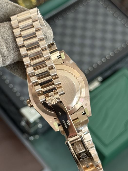 Rolex Day-Date 40mm Eisenkiesel