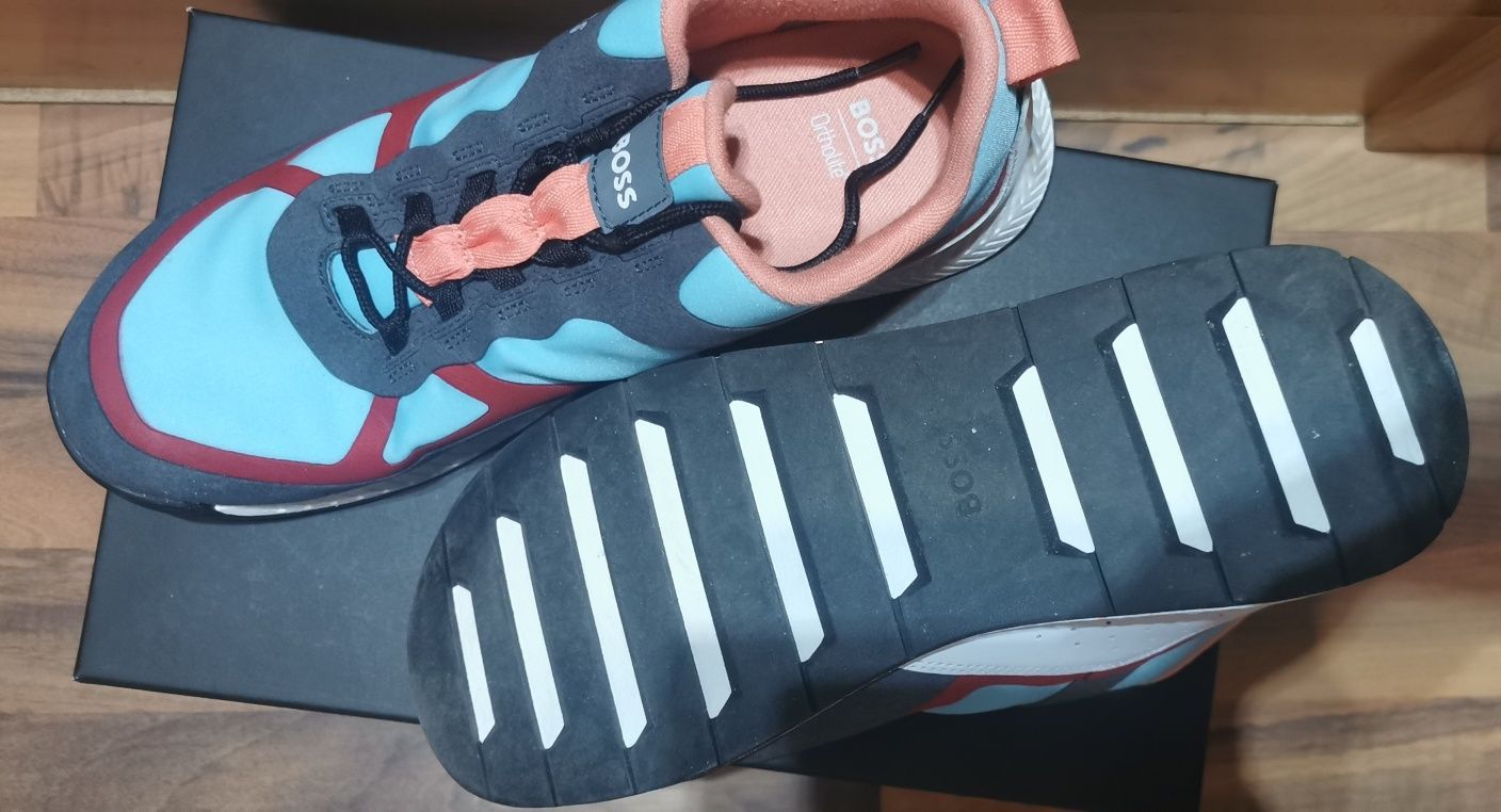 Boss titanium run  маратонки