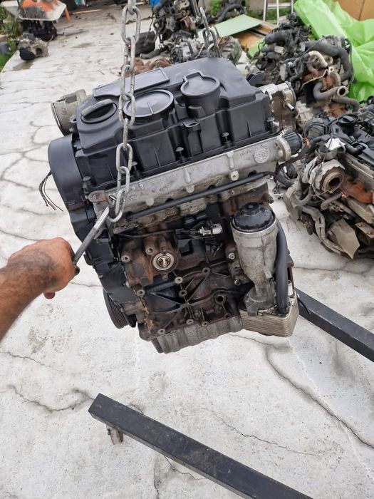 Motor 1.9 TDI BLS 105 cp Passat B6 golf5 Caddy Turan octavia leon A3