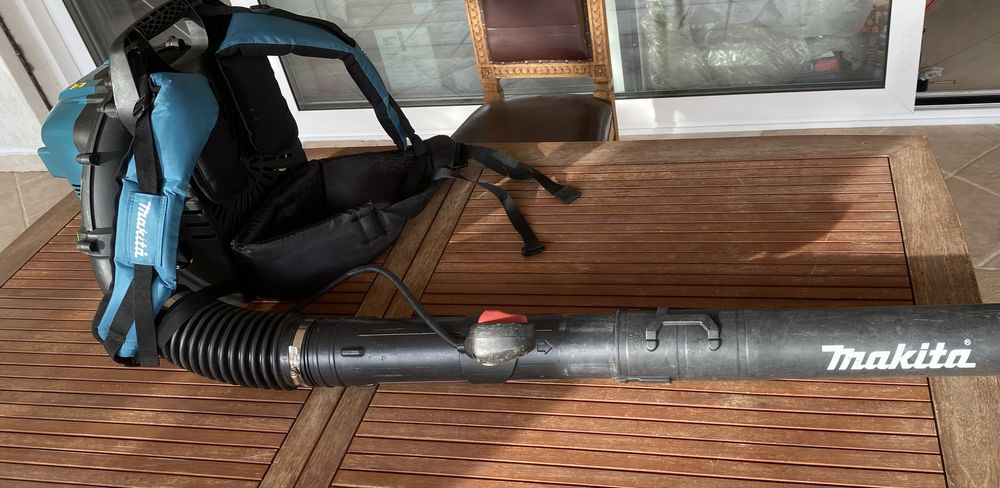 Makita EB 5300TH suflanta frunze motor in 4 timpi