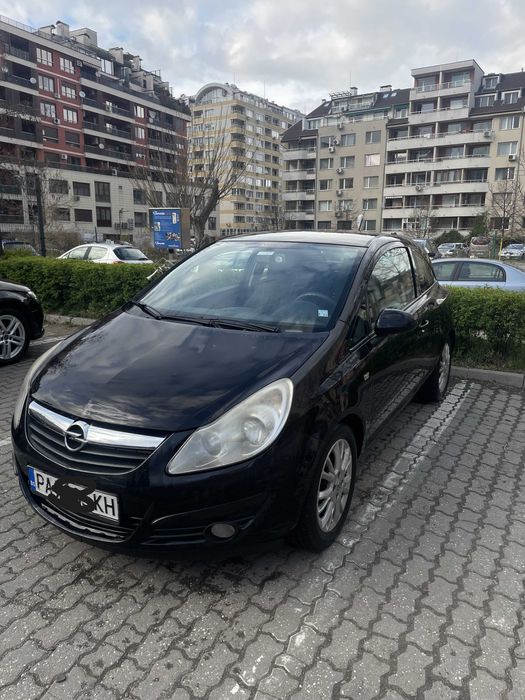 Opel Corsa D 1.2 – Икономична, надеждна и отлично поддържана