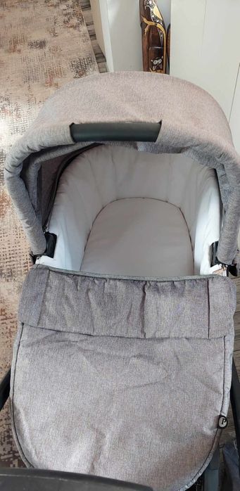 Бебешка количка peg perego