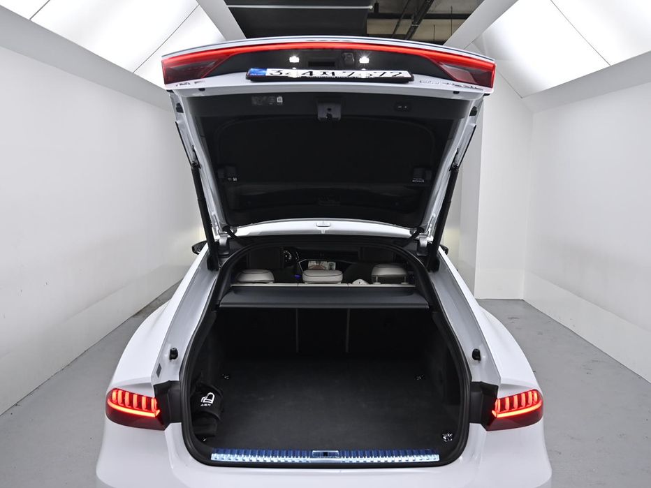 Audi A7 55 TFSI e Quattro Premium