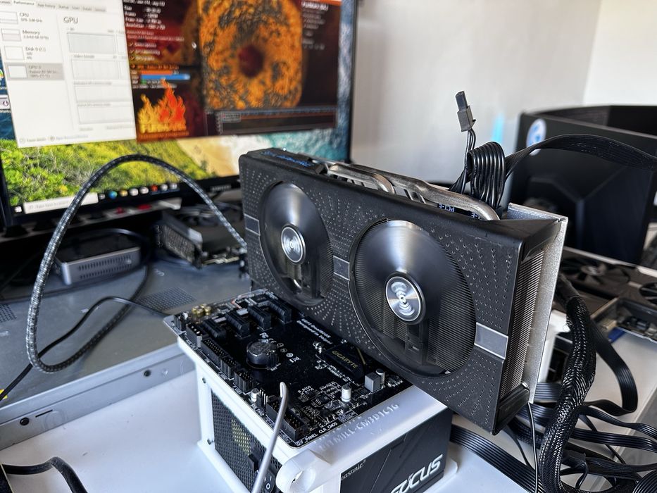 Placă Video Sapphire Nitro+ RX 470,570,580 4GB