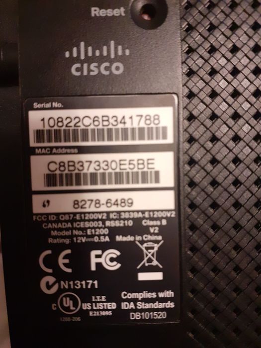 Router CISCO E1200