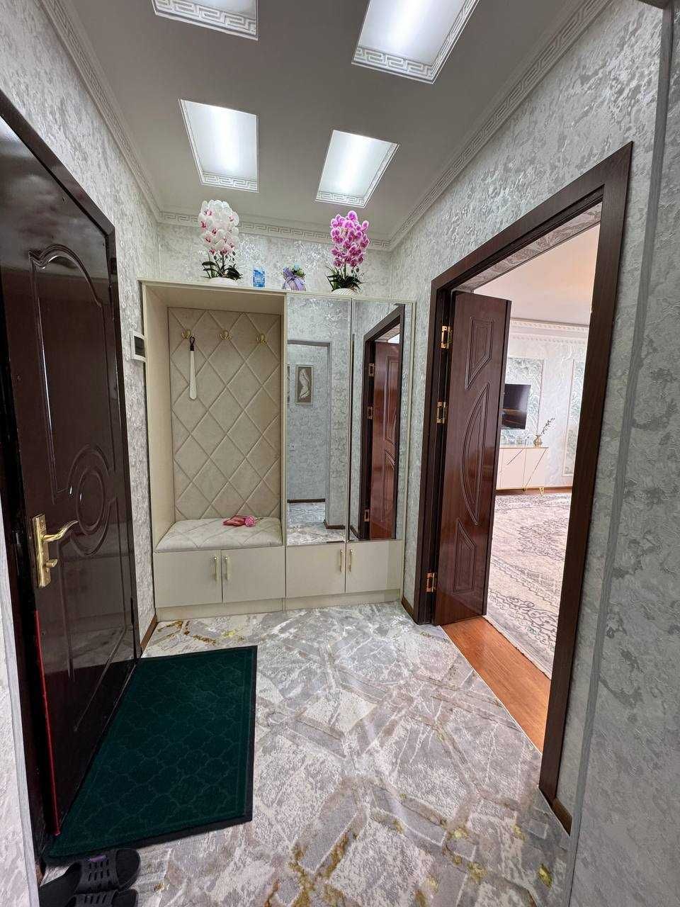Продаётся 2 комн квартира в Чиланзарском районе мечеть Новза