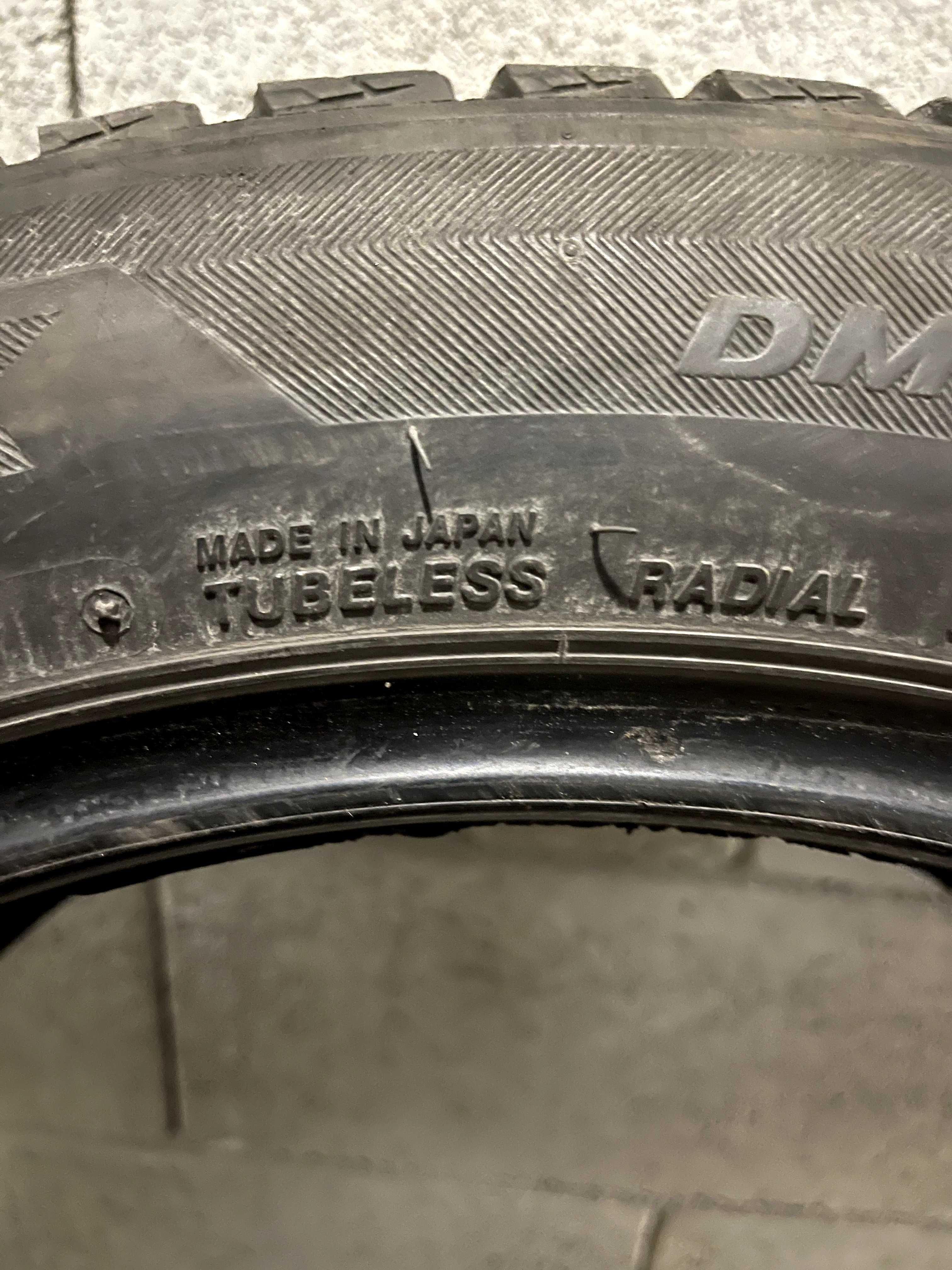 Зимни гуми добро състояние Bridgestone Blizzak 225/55/19
