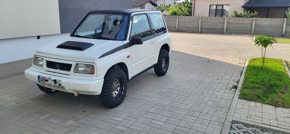 Vând Suzuki Vitara 1.9 diesel 4x4