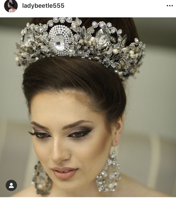 Продам диадему. Ручная работа.