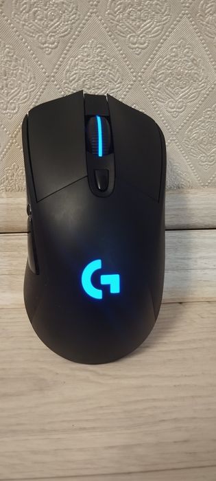 Беспроводная игровая мышь Logitech G703 Lightspeed