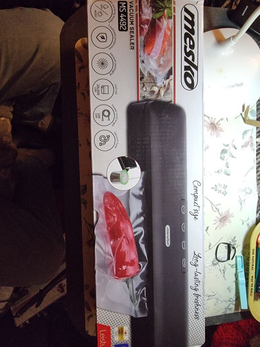 Ceas cu termometru interior exterior digital