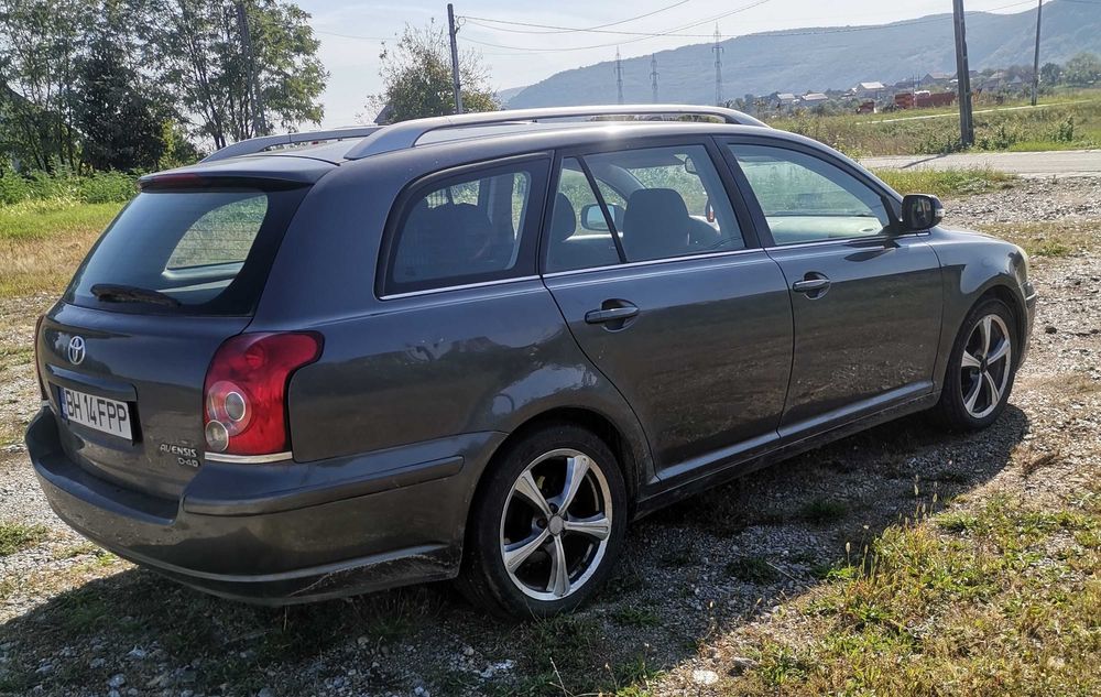 Toyota Avensis 2.0