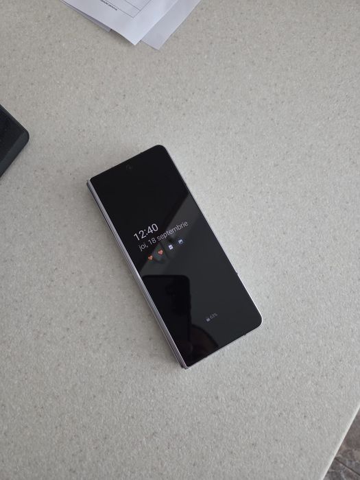 Vand samsung z fold 5 in stare perfecta