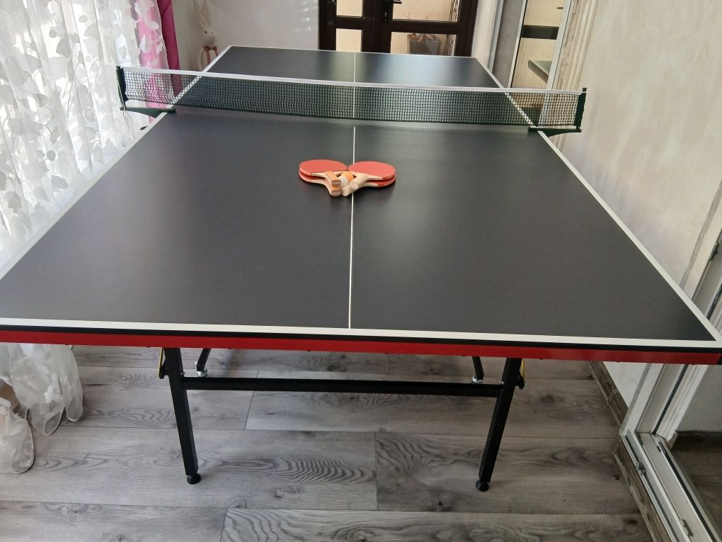 Masa de tenis profesionala