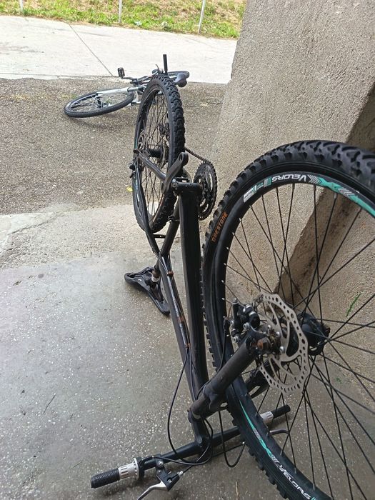 Bicicleta pentru piese