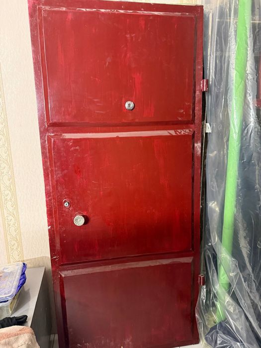 Железный двер продается